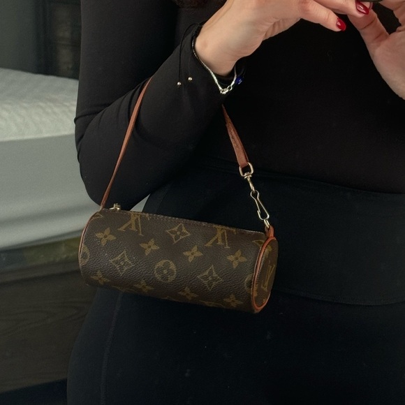 Authentic Louis Vuitton Mini Papillon - Picture 7 of 8